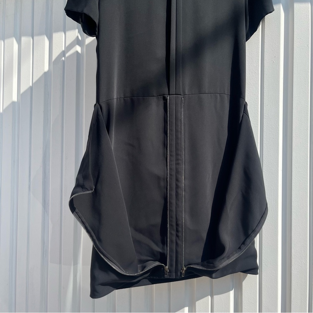 MAISON‎ MARTIN MARGIELA black short sleeve zip up pocket detail midi dress - Picture 6 of 12